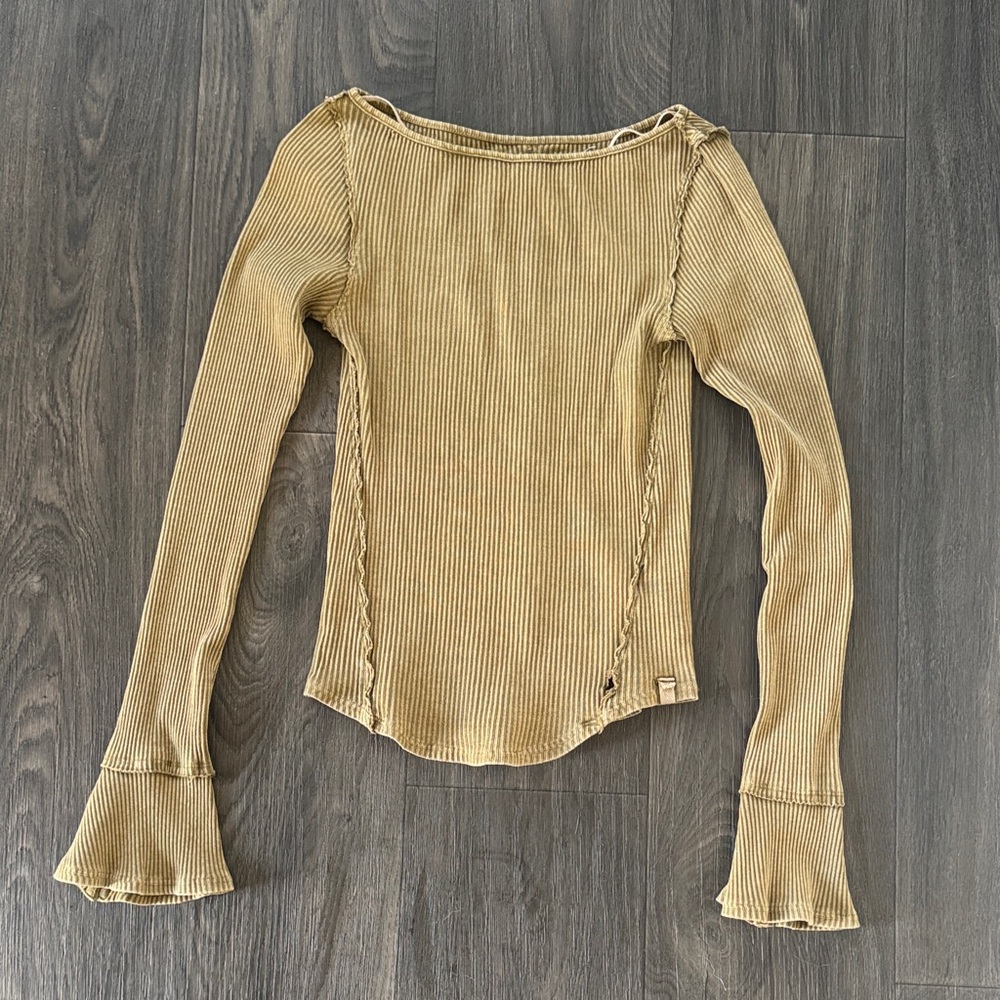Free People Ribbed Long Flare Buttoned Sleeve Top XS